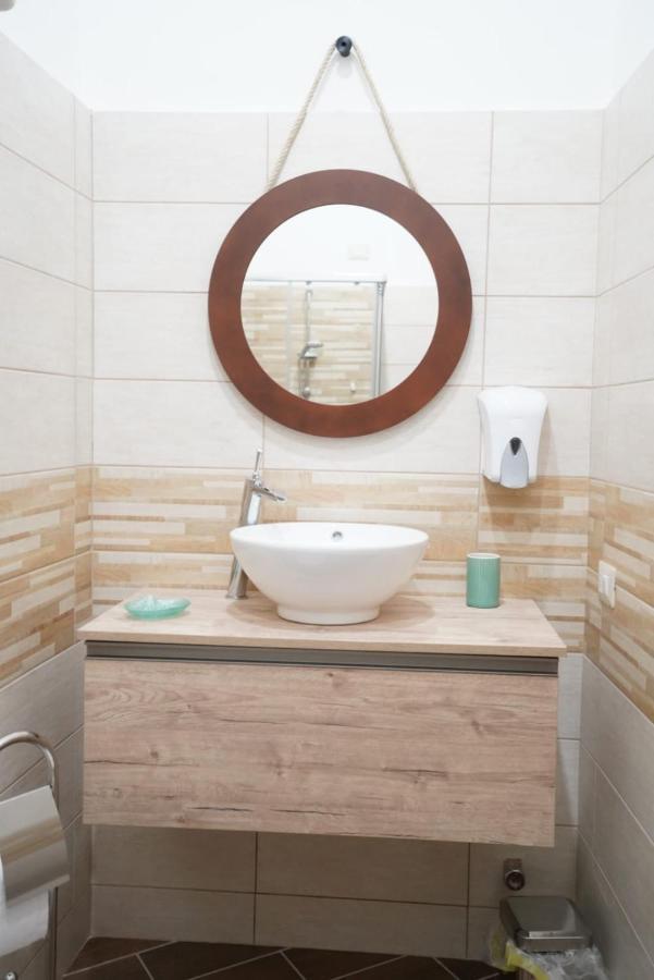 نابولي La Mimosa B&B المظهر الخارجي الصورة
