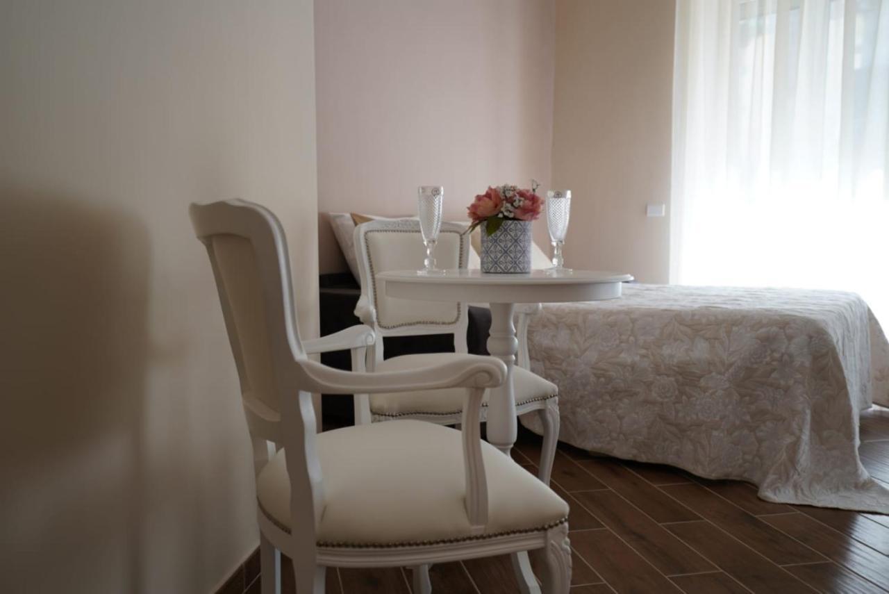 نابولي La Mimosa B&B المظهر الخارجي الصورة